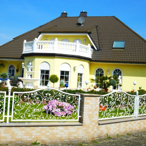 Dachbeschichtung in Anthrazit bei einem Eigenheim in Wächtersbach