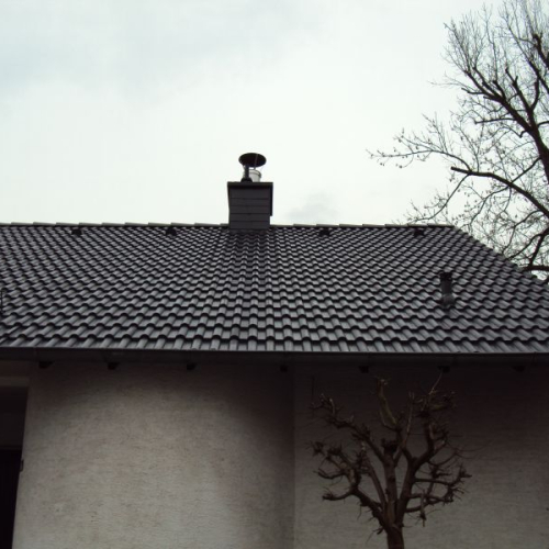 Dachsanierung bei einem Doppelhaus