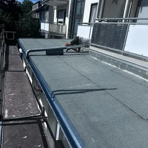 Flachdachsanierung mit Dämmung